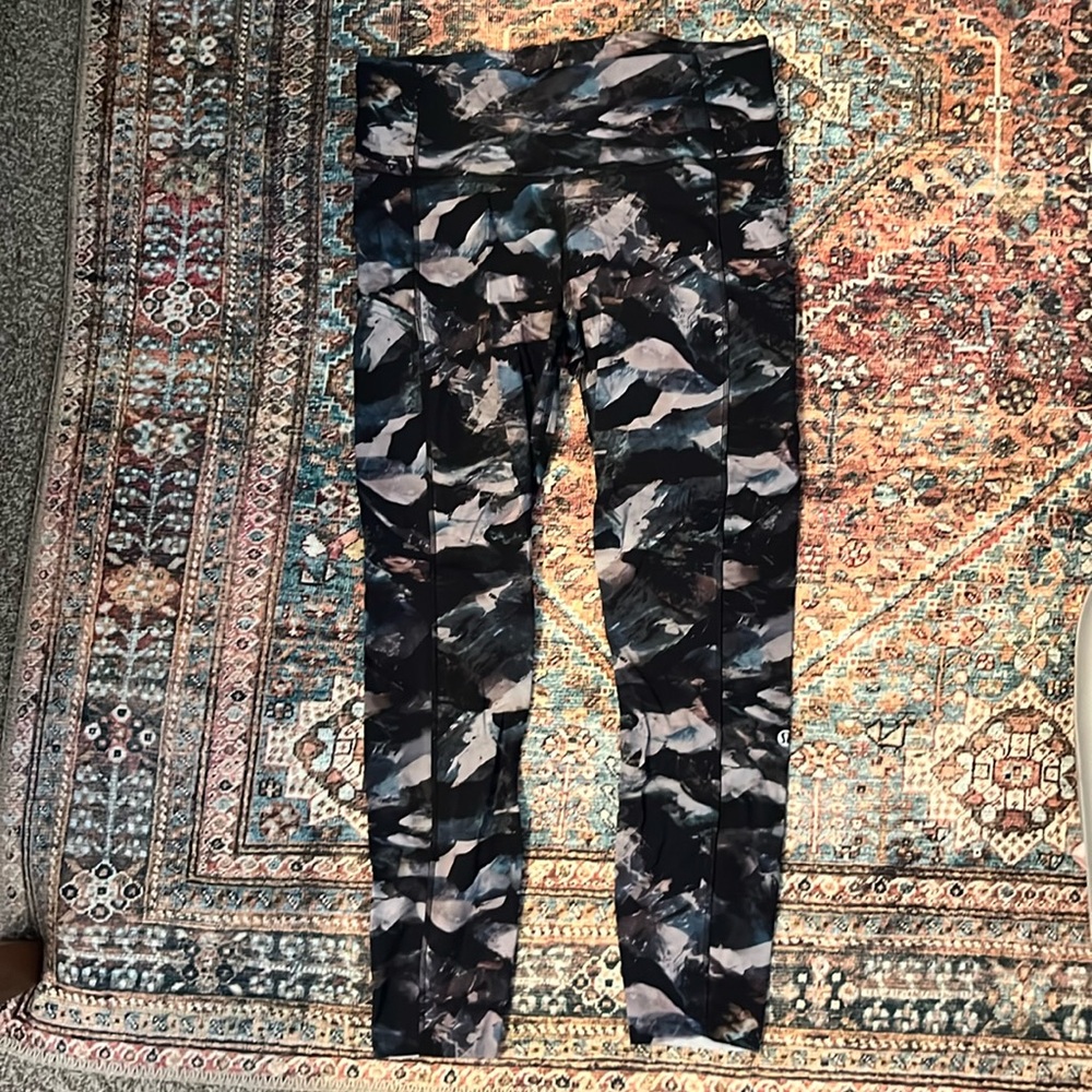 Lululemon leggings